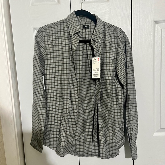 Uniqlo Men’s long sleeve flannel Brand new with tags - Picture 1 of 5